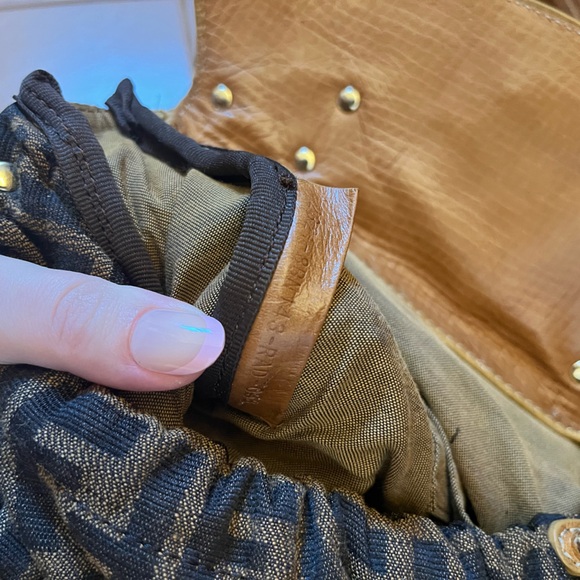 Fendi Magic Bag - Picture 4 of 8